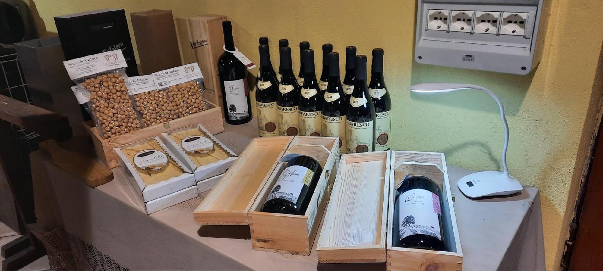Ca Trifolera Barbaresco - Romantico Cascinale Con Antica Cantina Nel Cuore Delle Langhe - Degustazione Vini Nella Nostra Cantina Экстерьер фото